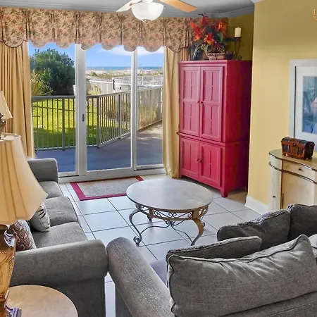 Smp 101 - 3 Bedroom Bchfront Poolside Condo - Sleeps 9!